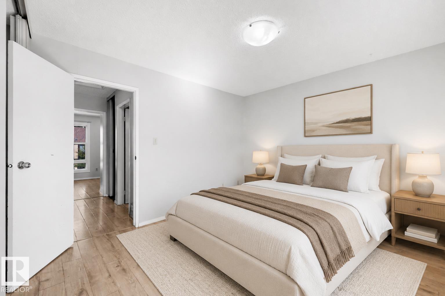 12080 25 Av Nw Property Photo 16