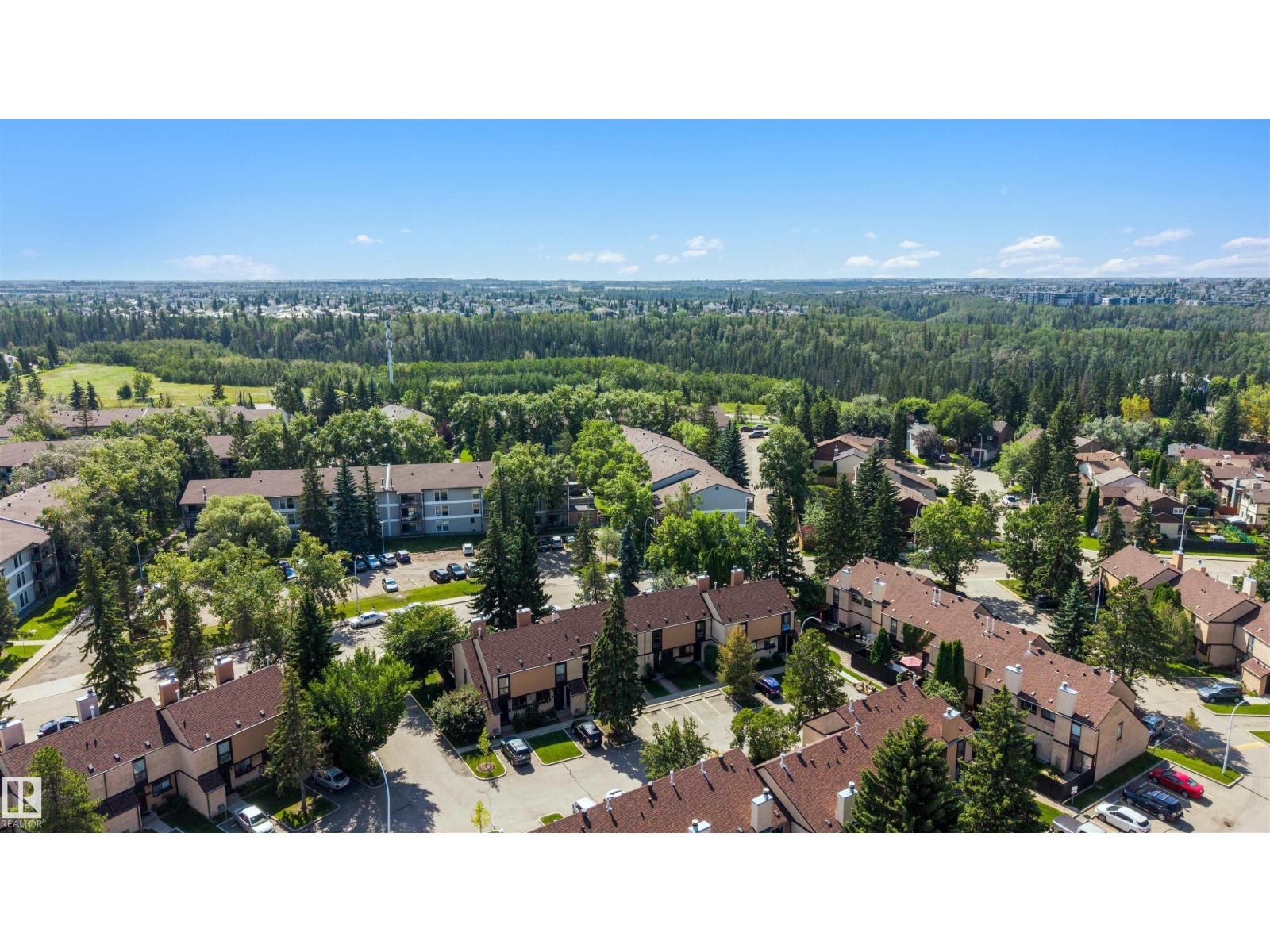12080 25 Av Nw Property Photo 29