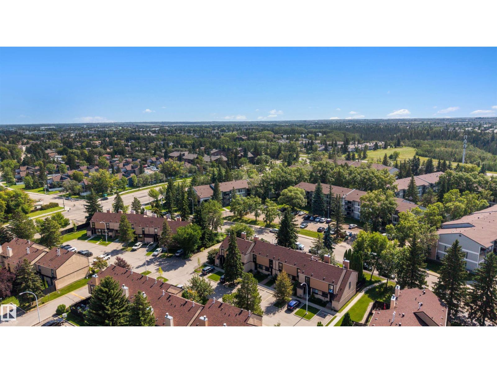 12080 25 Av Nw Property Photo 30