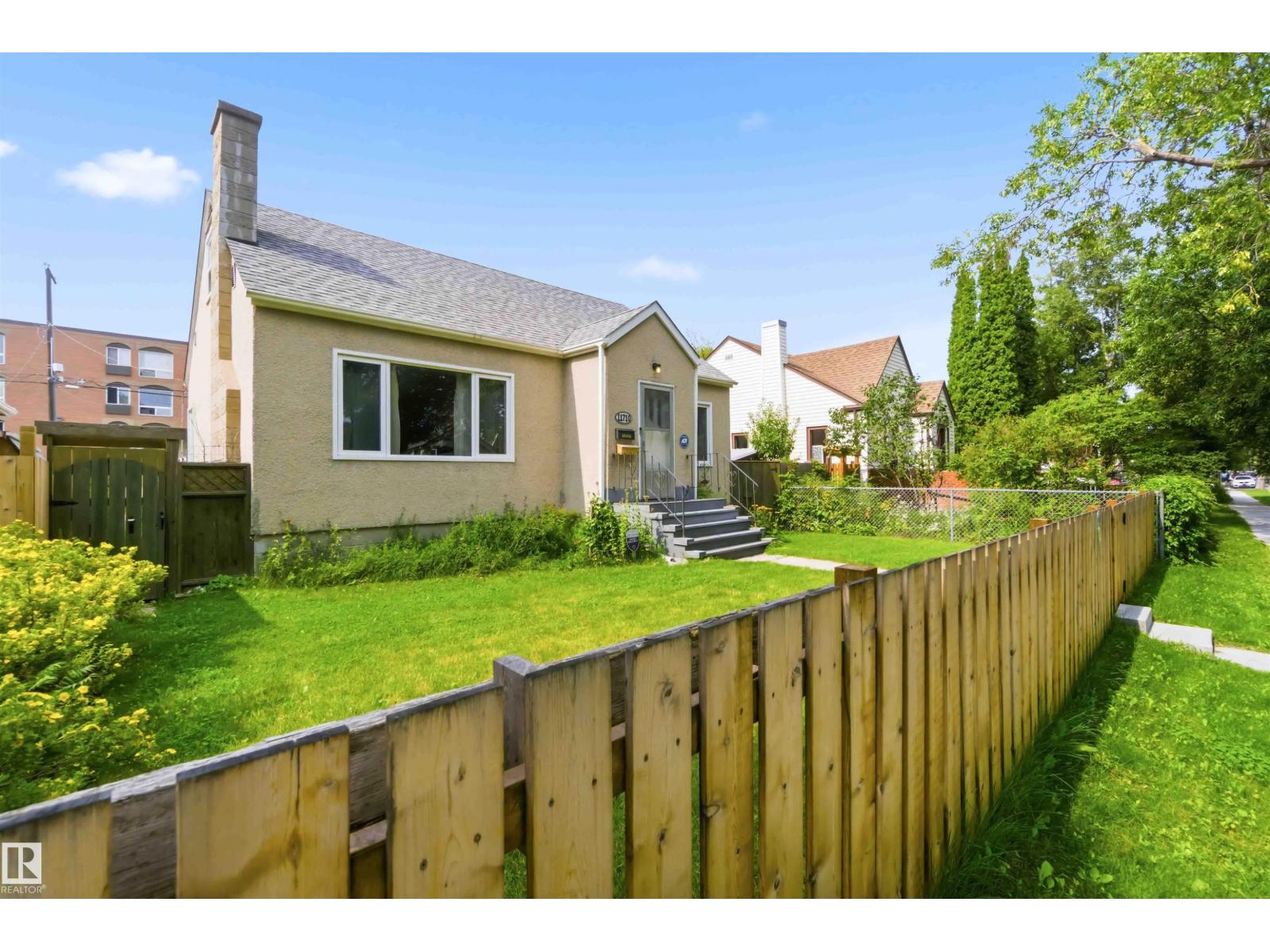 11710 94 Street Nw Property Photo 1