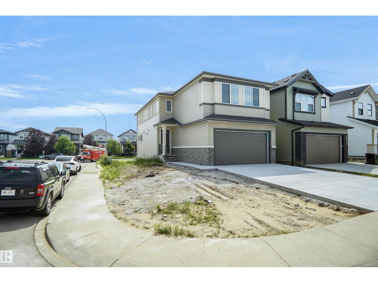 22915 95 Av Nw Property Photo 2