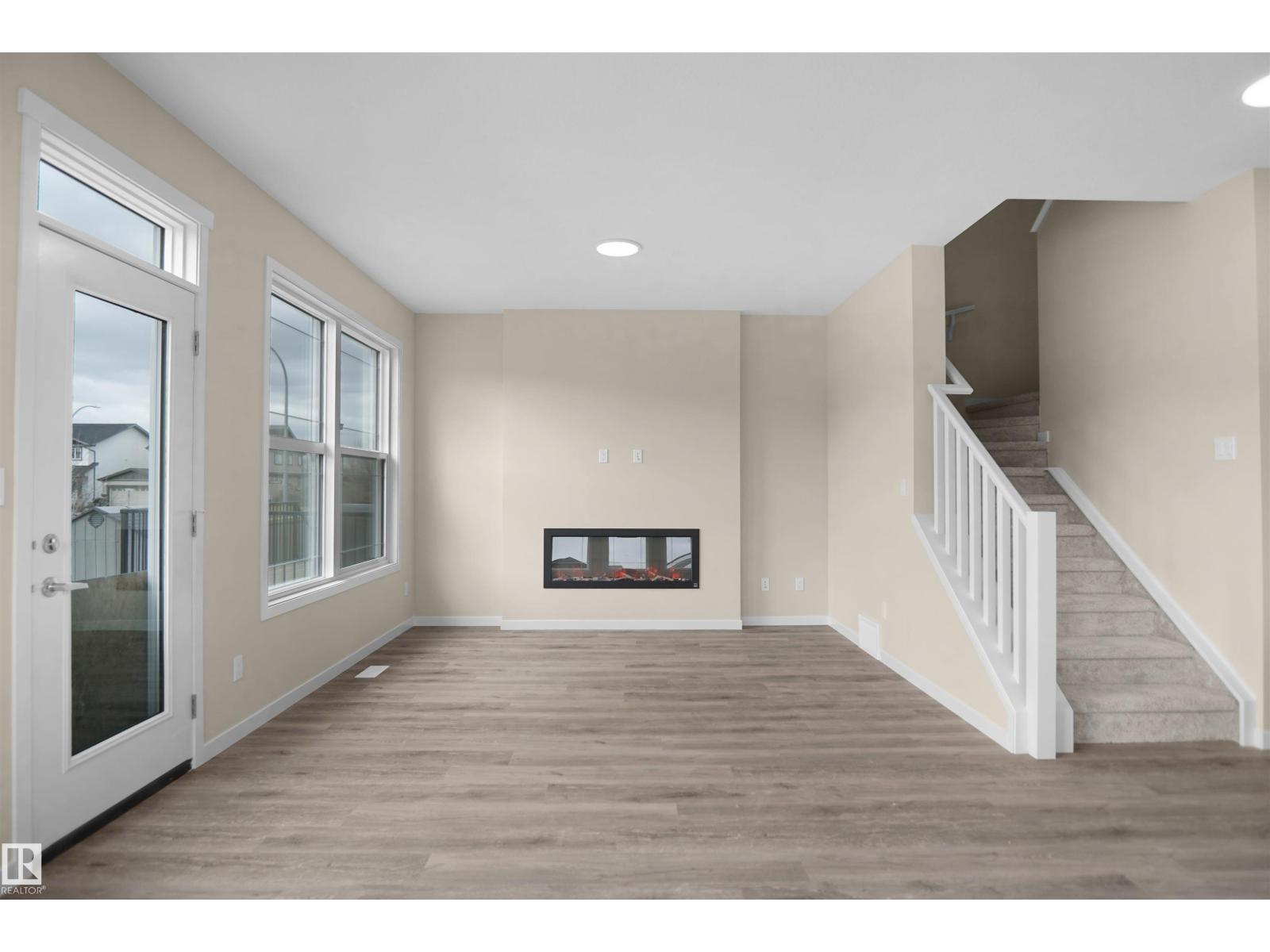 22915 95 Av Nw Property Photo 5