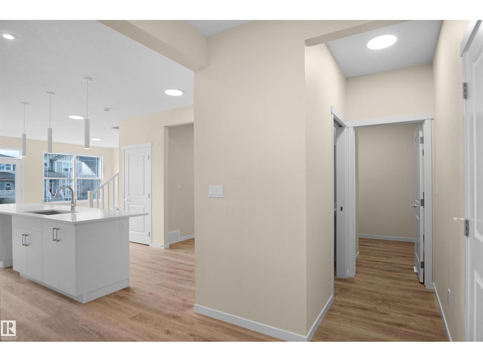 22915 95 Av Nw Property Photo 12