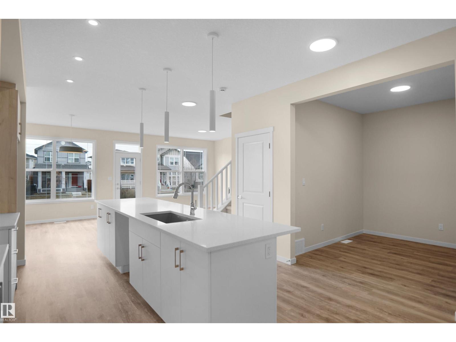 22915 95 Av Nw Property Photo 14