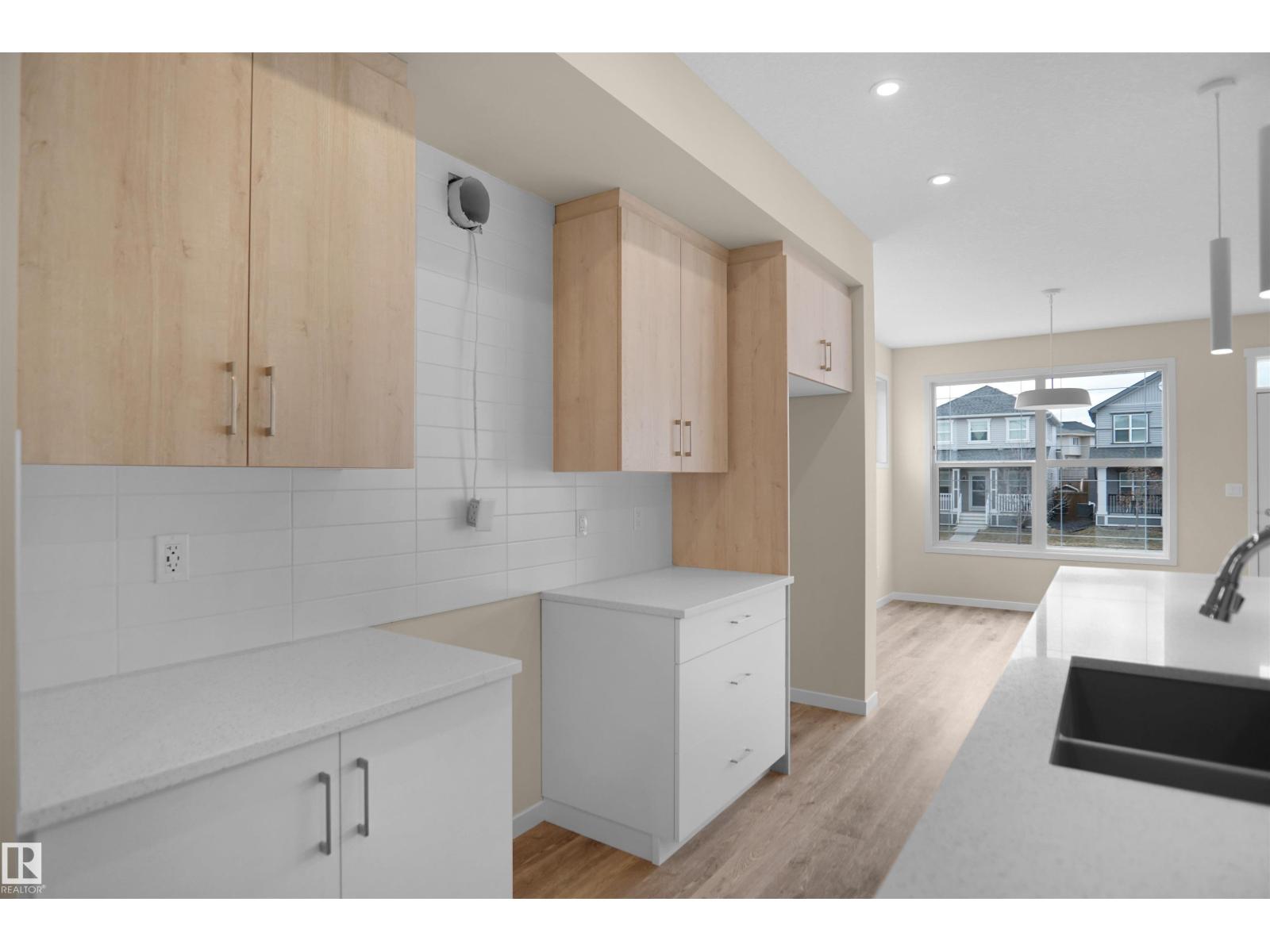 22915 95 Av Nw Property Photo 15