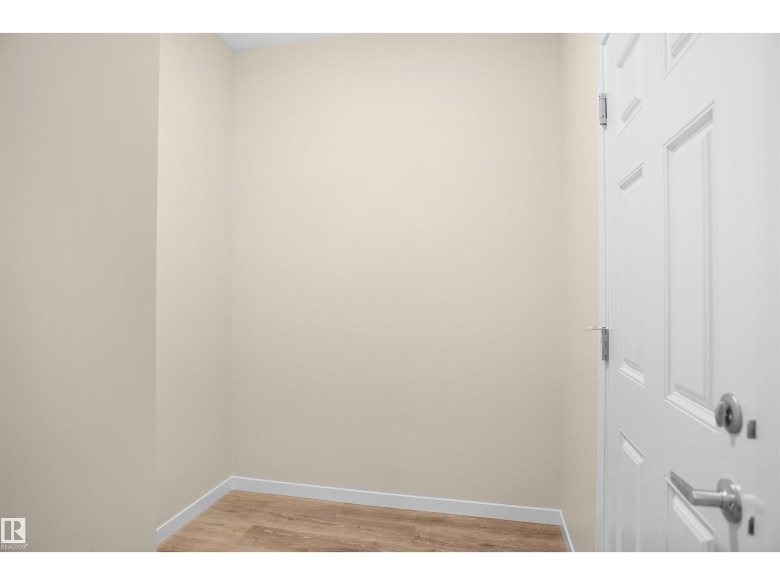 22915 95 Av Nw Property Photo 22