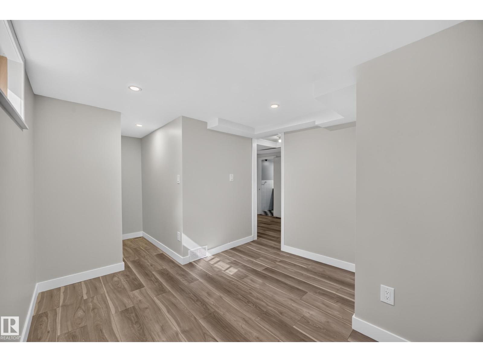 11603 71 St Nw Property Photo 34