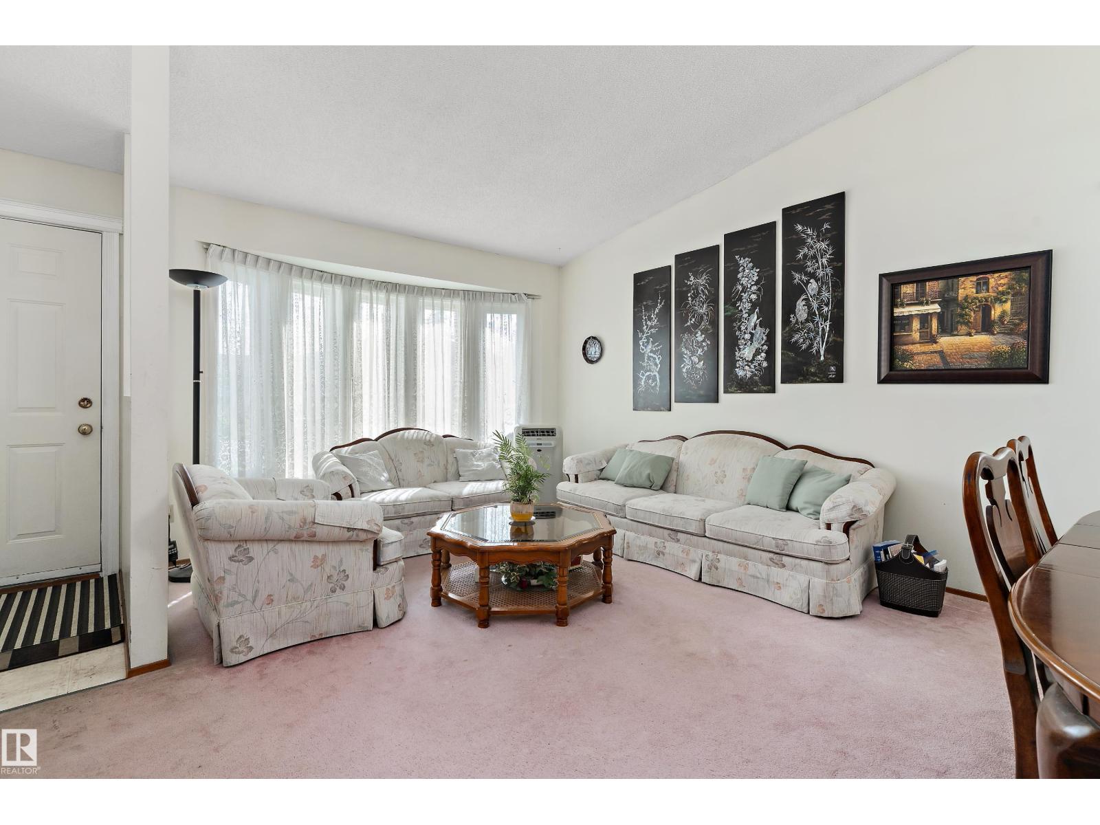 17724 94 St Nw Property Photo 2
