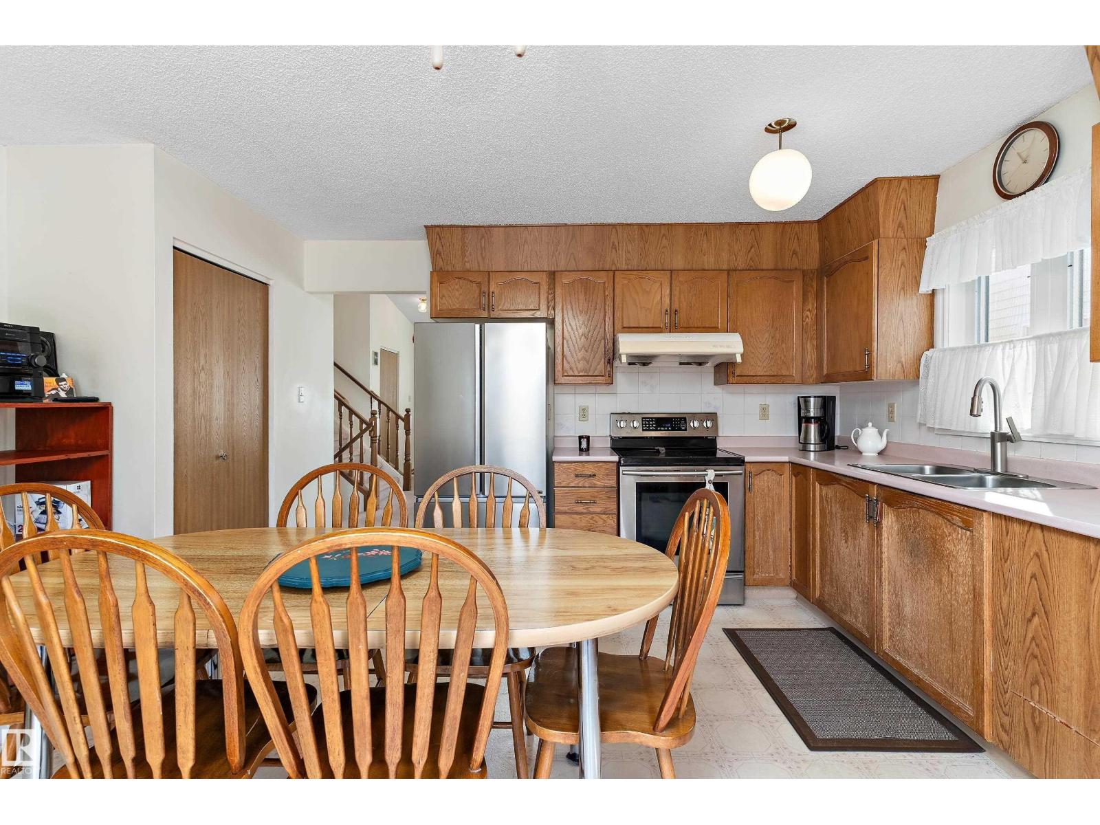 17724 94 St Nw Property Photo 10