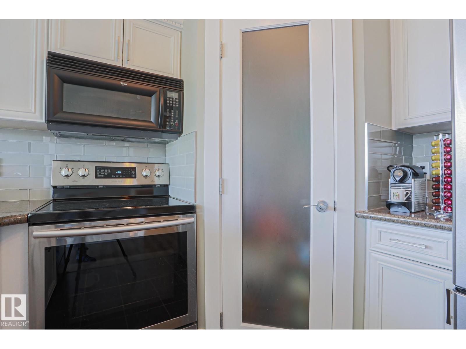 #1004 10504 99 Av Nw Property Photo 10
