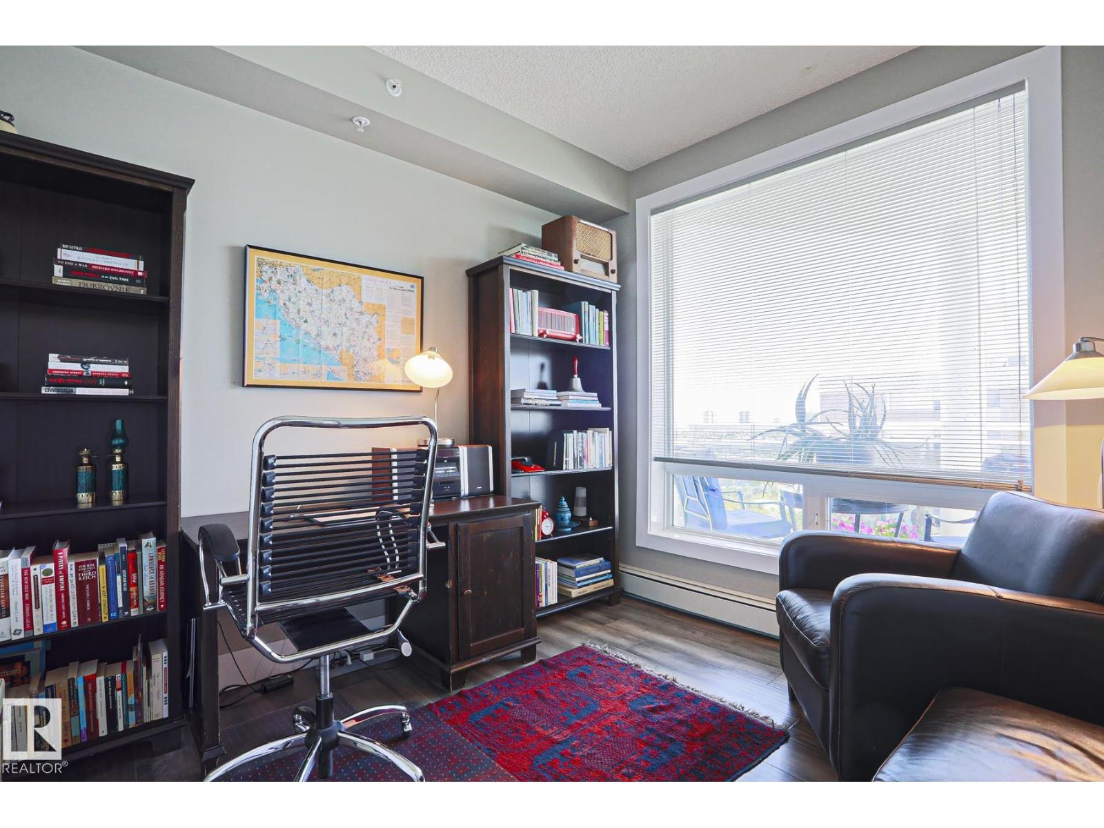 #1004 10504 99 Av Nw Property Photo 12