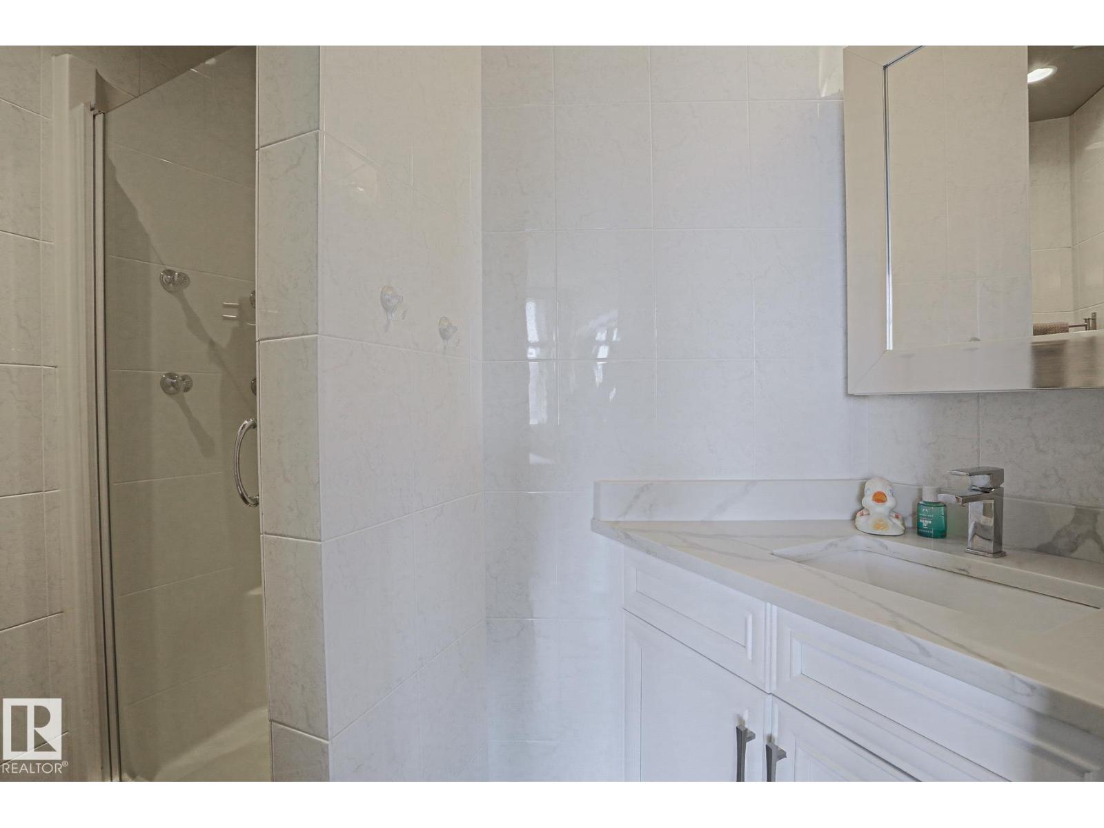 #1004 10504 99 Av Nw Property Photo 22