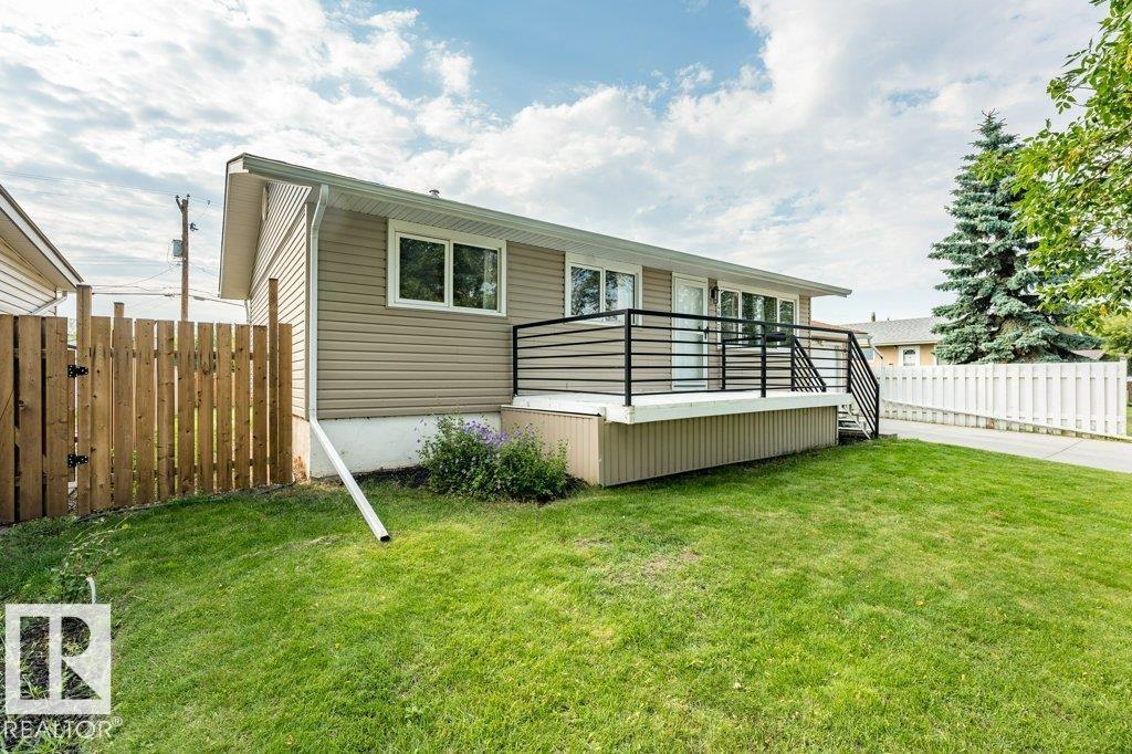 4012 55 St Property Photo 5