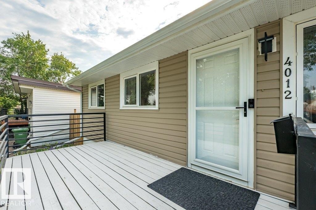 4012 55 St Property Photo 7