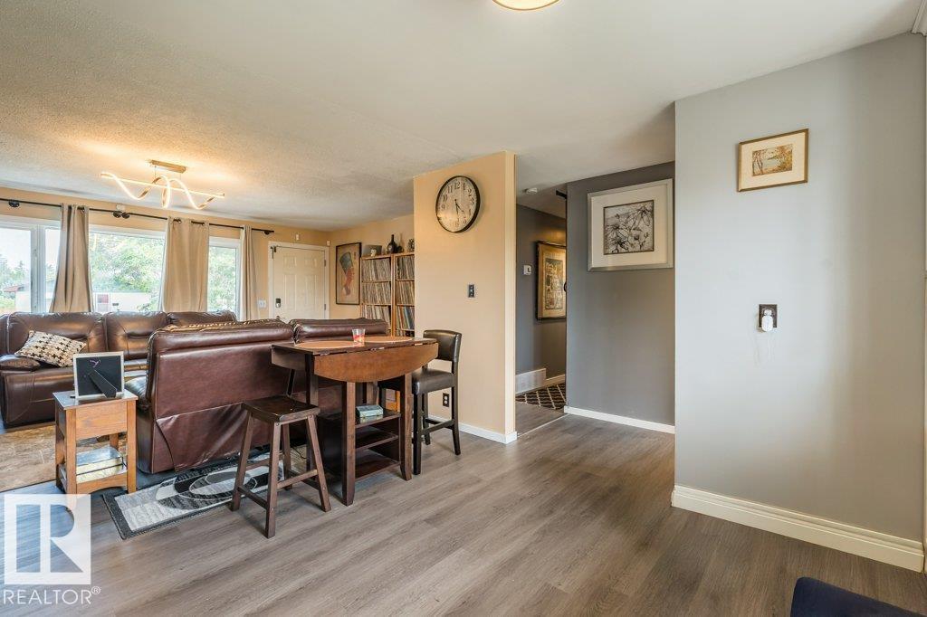 4012 55 St Property Photo 16