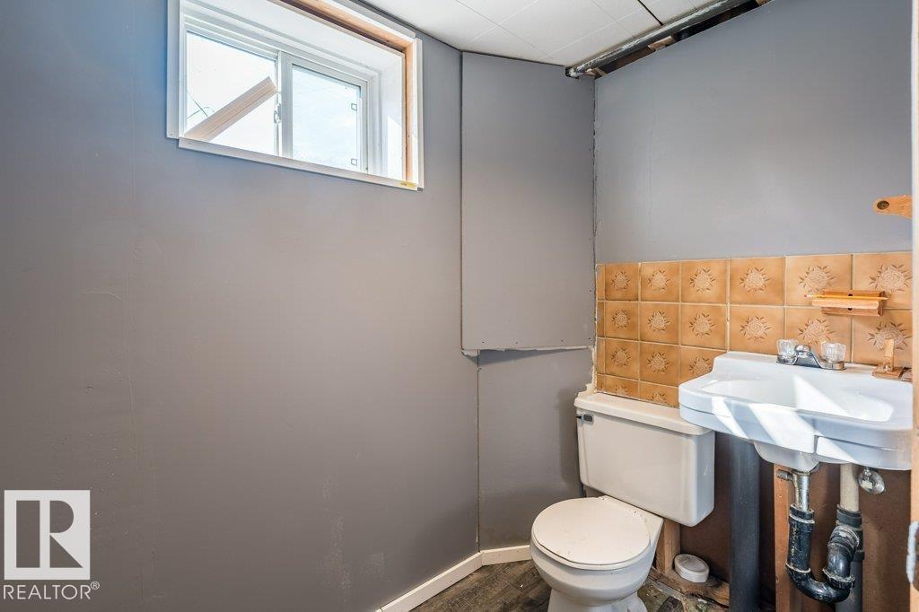 4012 55 St Property Photo 31