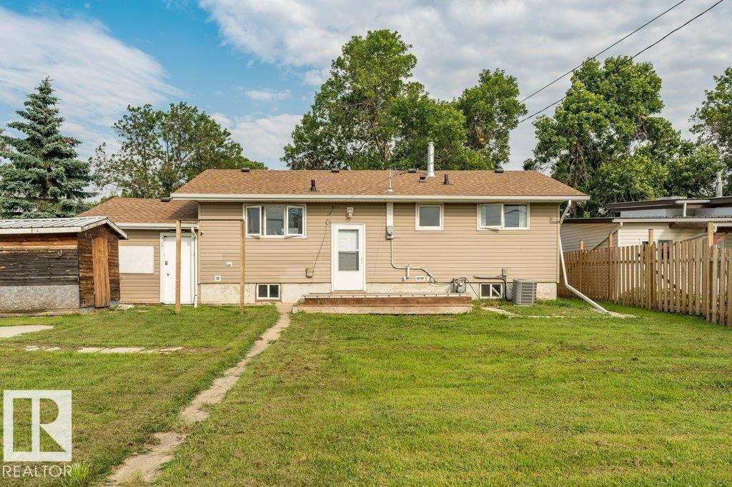 4012 55 St Property Photo 37