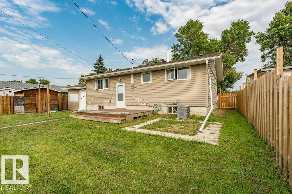 4012 55 St Property Photo 39