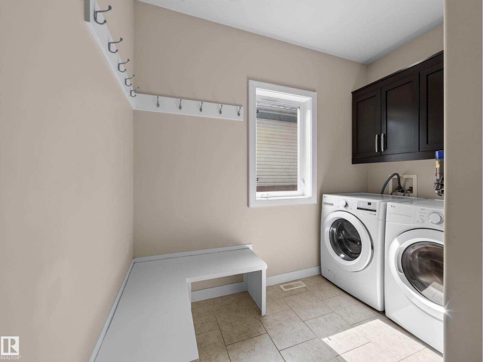 5718 42 St Property Photo 15