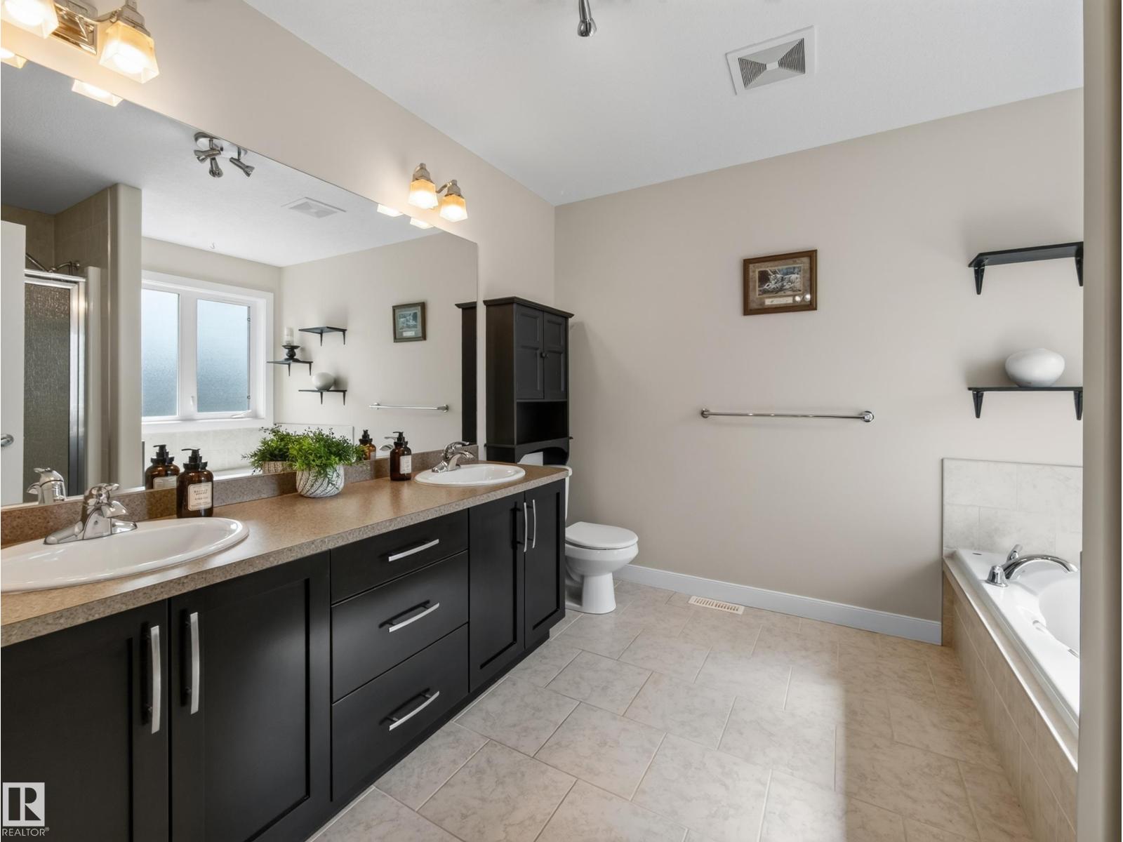 5718 42 St Property Photo 22