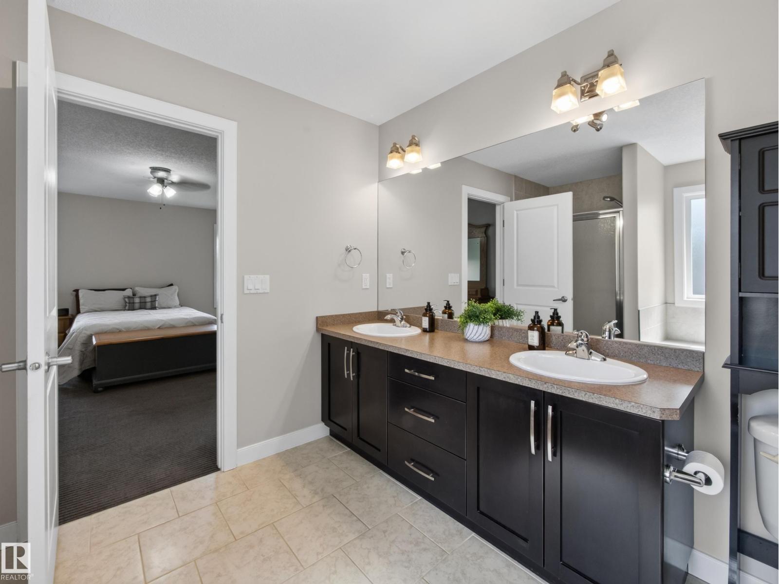 5718 42 St Property Photo 23