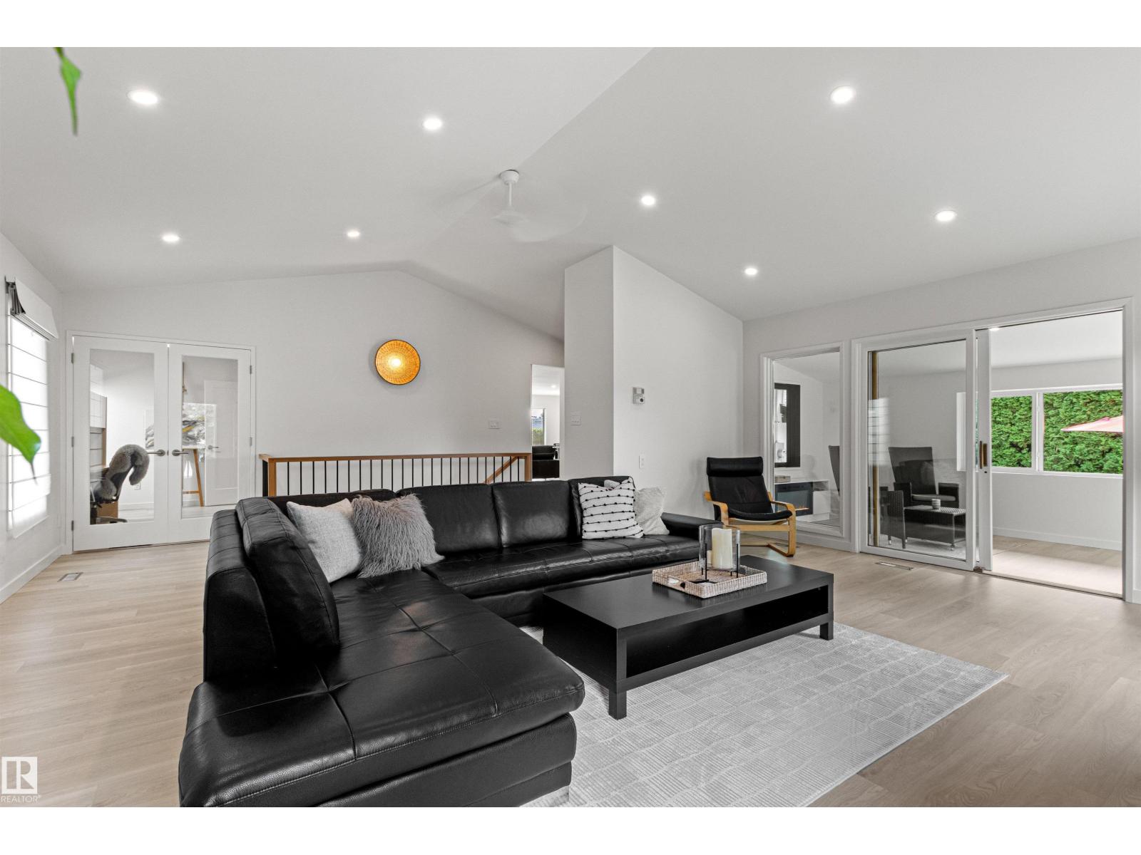 4704 106a Av Nw Property Photo 23