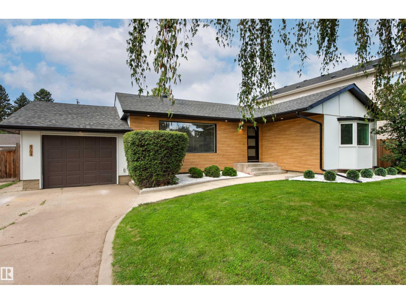 4704 106a Av Nw Property Photo 63