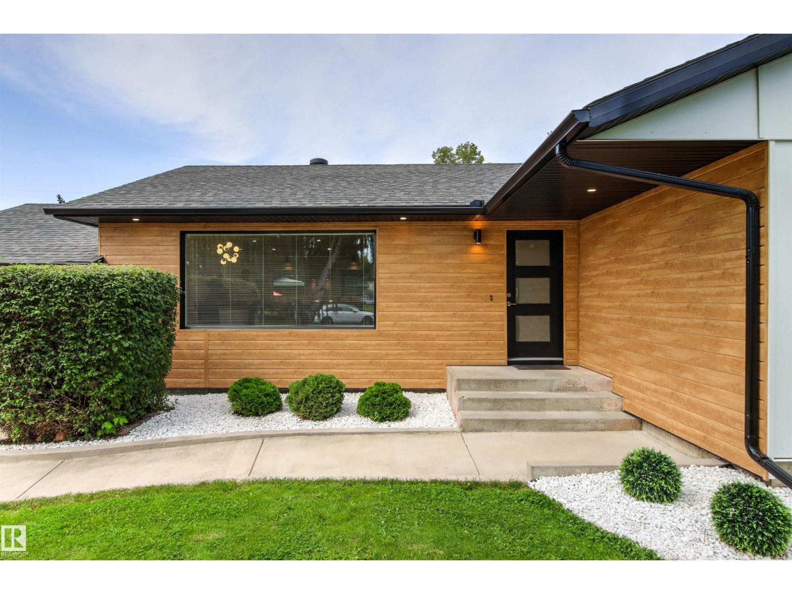 4704 106a Av Nw Property Photo 64