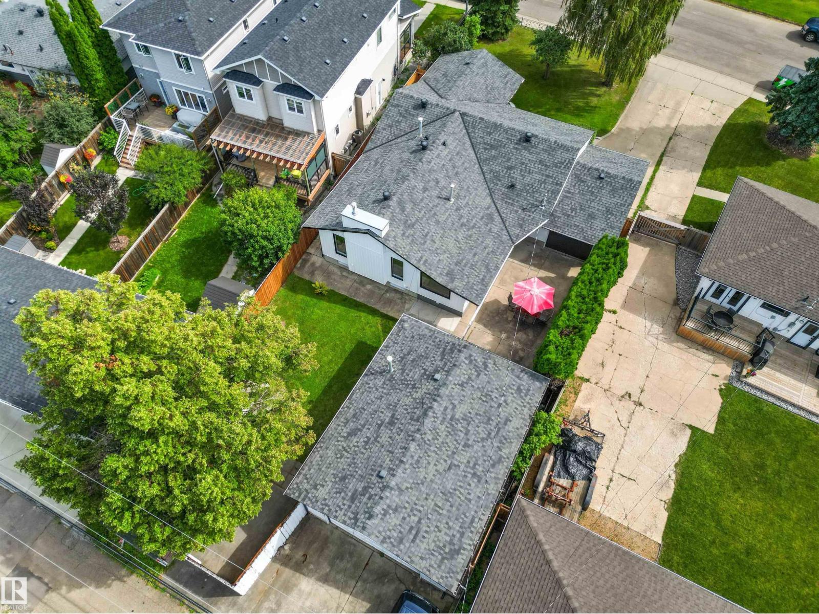 4704 106a Av Nw Property Photo 67