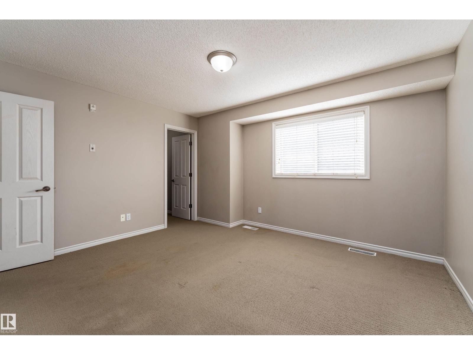 #72 13825 155 Av Nw Property Photo 23