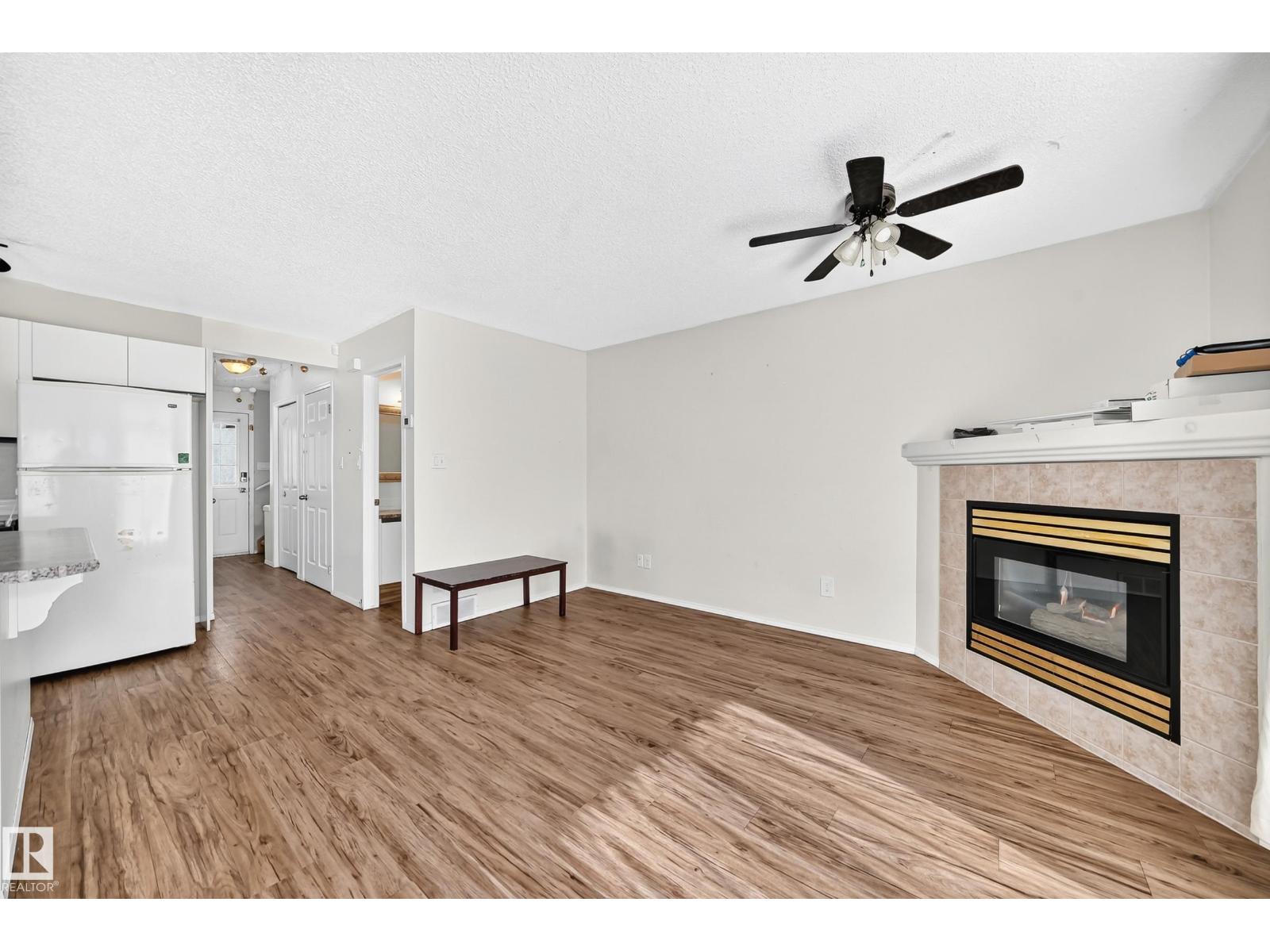 #30 300 Hooper Cr Nw Property Photo 10
