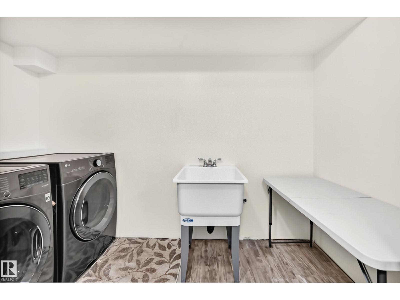 #30 300 Hooper Cr Nw Property Photo 36