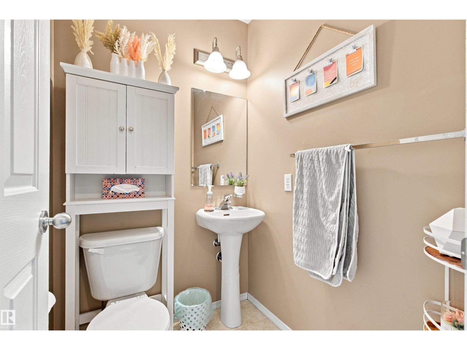 2502 6 Av Property Photo 15