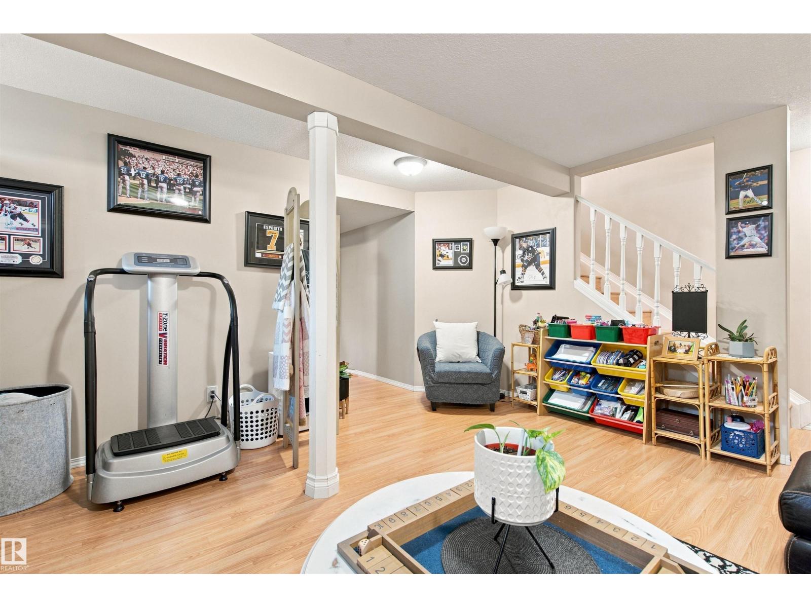 2502 6 Av Property Photo 28