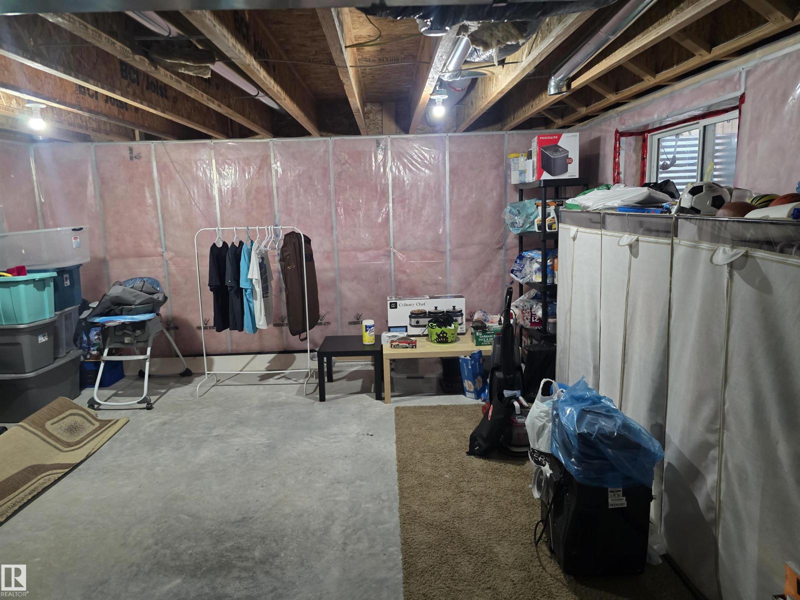 1474 33b St Nw Property Photo 23