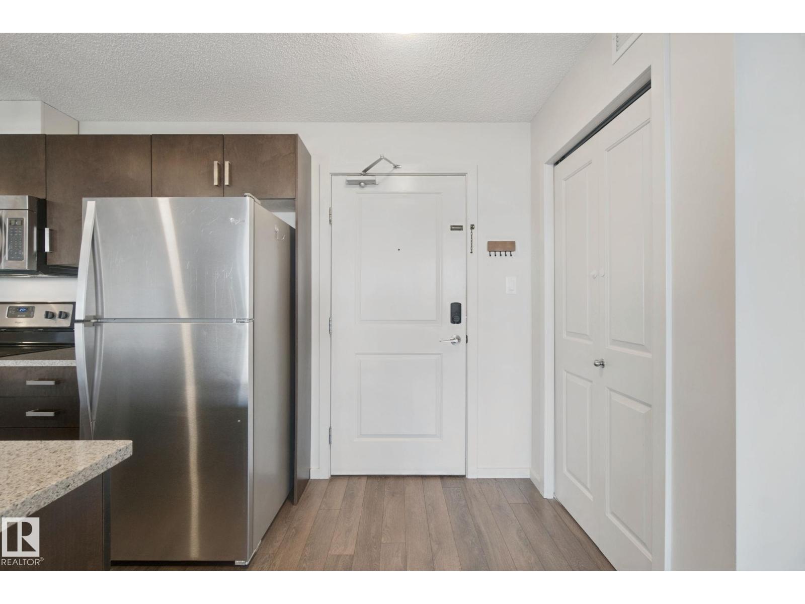 #330 390 Windermere Rd Nw Property Photo 26