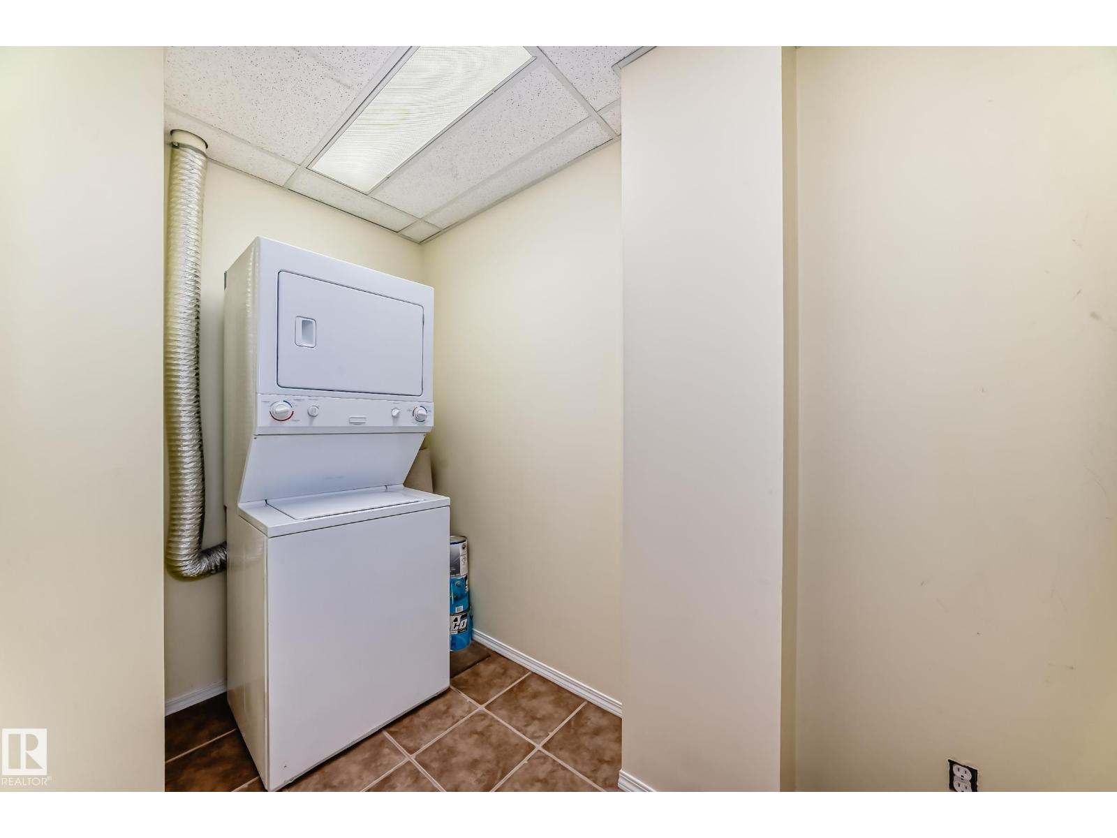 #1003 9707 105 St Nw Property Photo 12