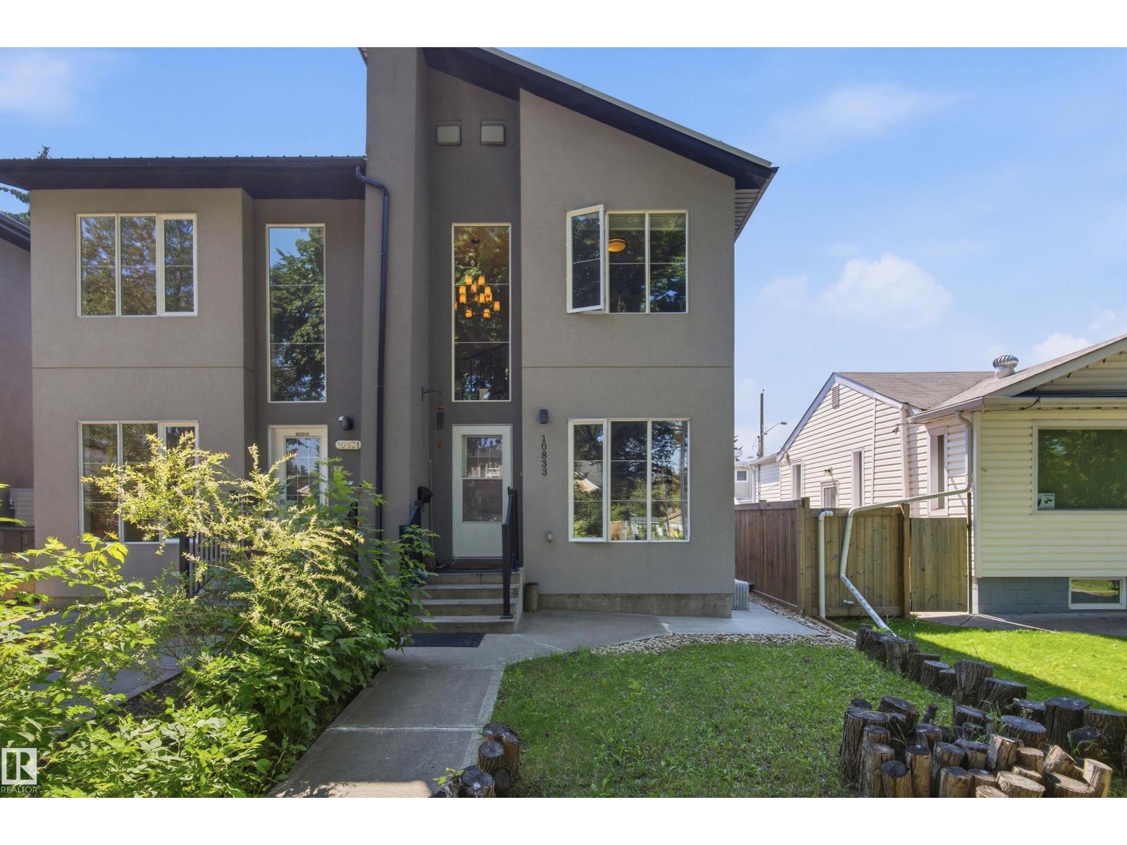 10833 63 AV NW