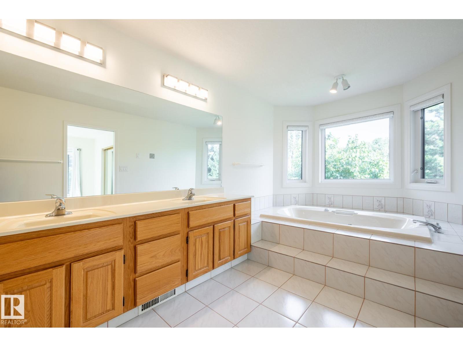 14 Highlands Pl Property Photo 25