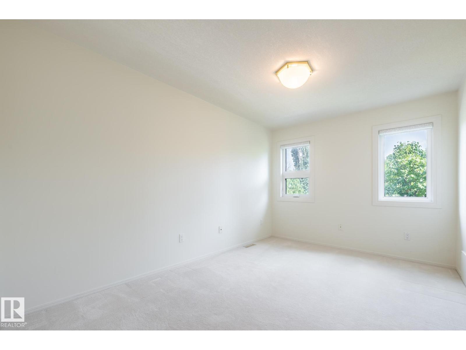 14 Highlands Pl Property Photo 30