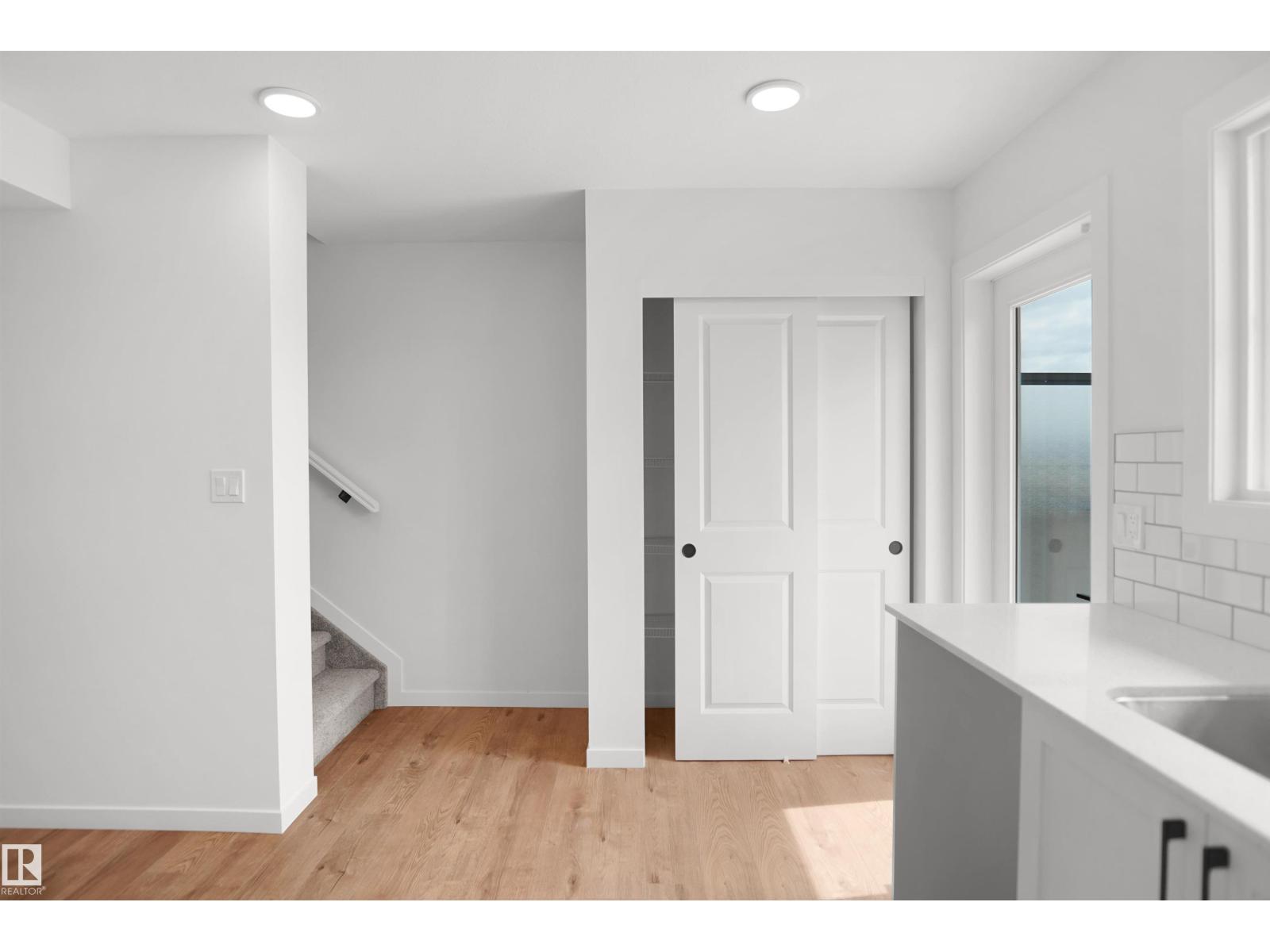 #93 3705 141 St Sw Property Photo 14