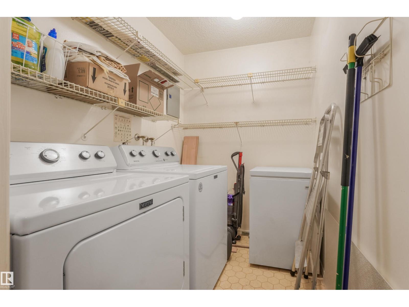 #203 10171 119 St Nw Property Photo 33