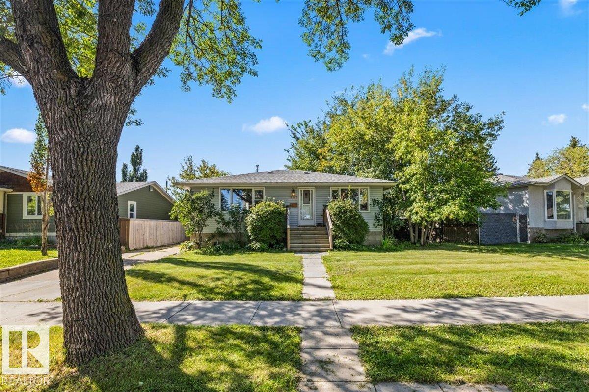 10990 135 St Nw Property Photo 1