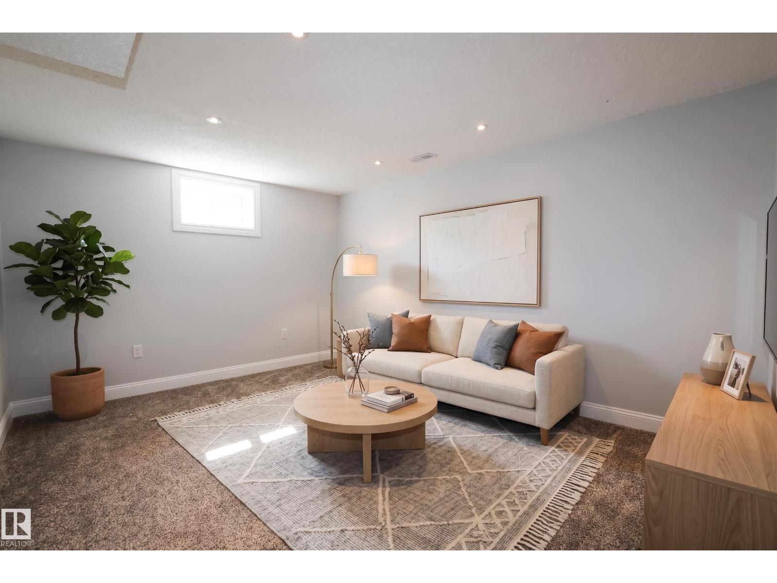 4811 50 St Property Photo 13