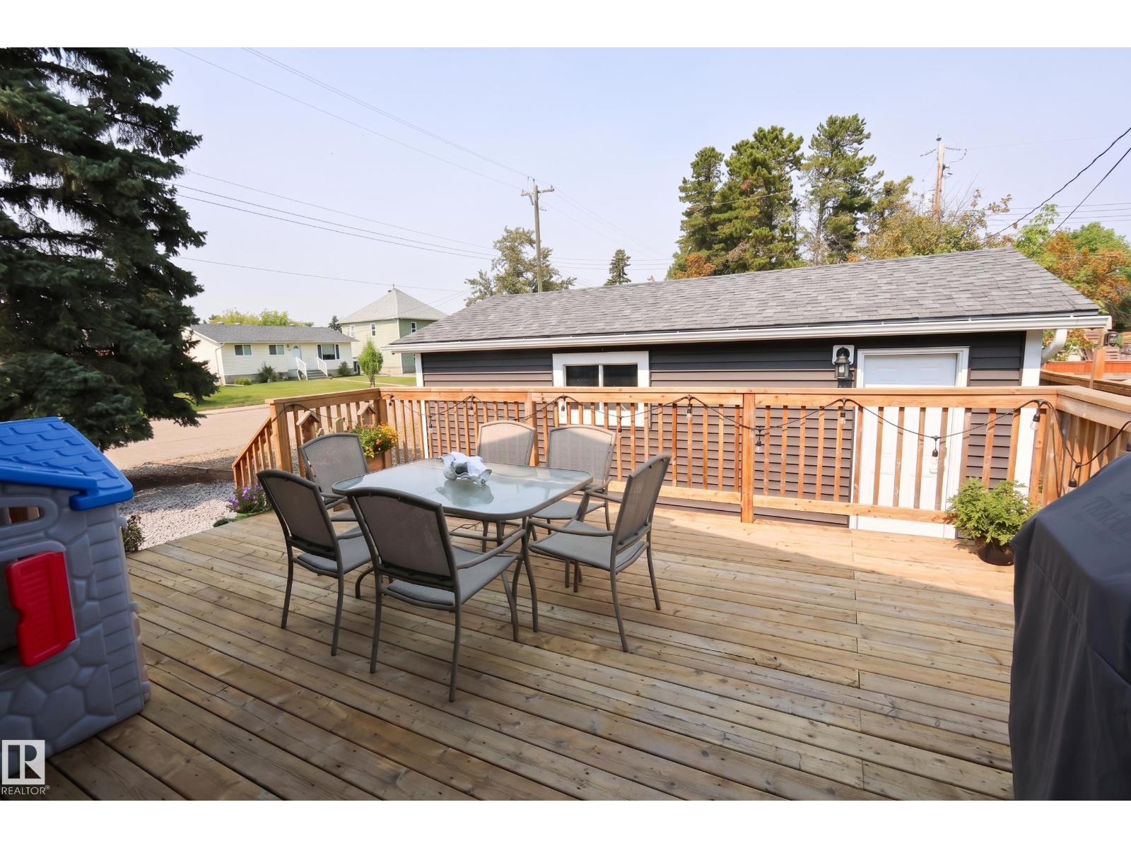 4811 50 St Property Photo 19
