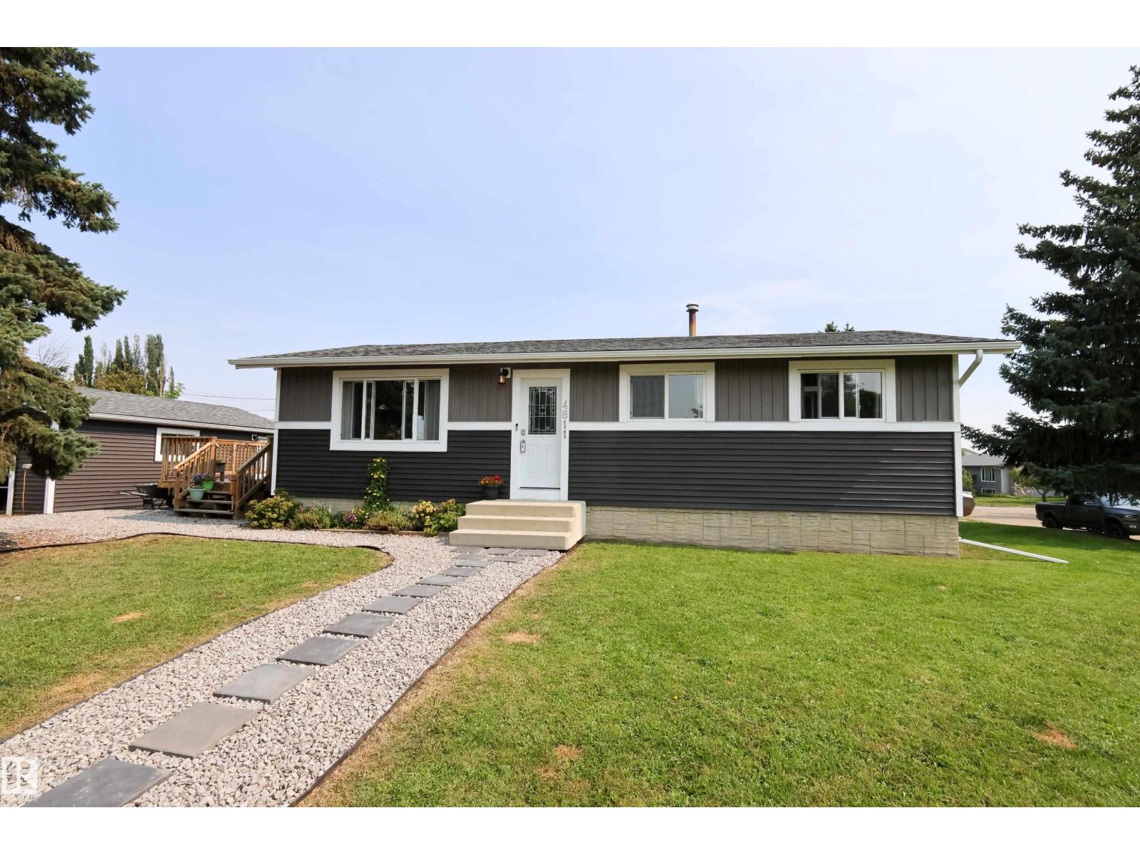 4811 50 St Property Photo 22