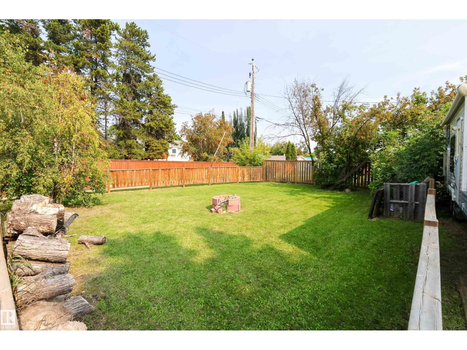 4811 50 St Property Photo 24