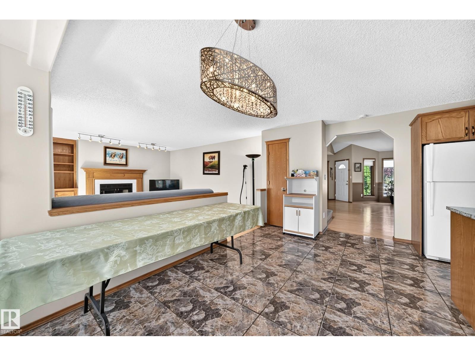 271 Ormsby Rd E Nw Property Photo 15