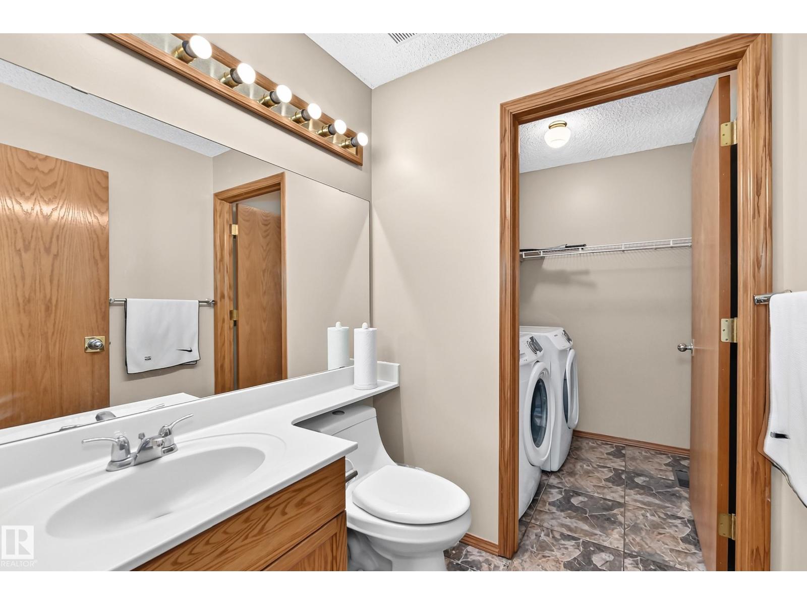 271 Ormsby Rd E Nw Property Photo 25