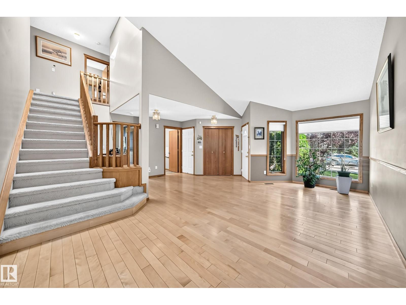 271 Ormsby Rd E Nw Property Photo 28